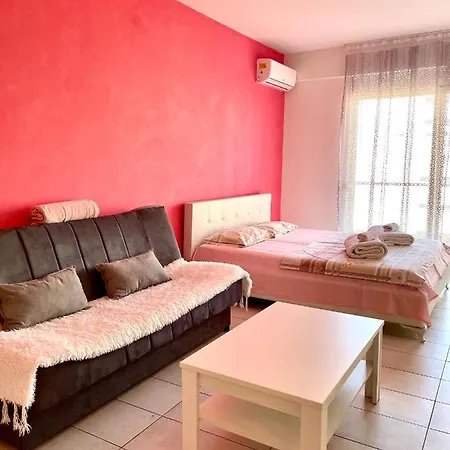 Apartment Naki