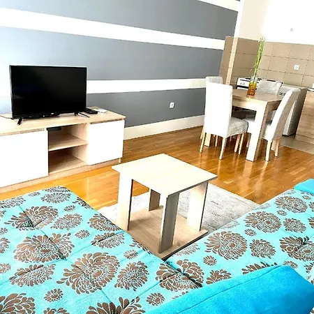Naki * Podgorica