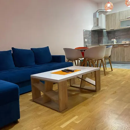 Naki Apartment *